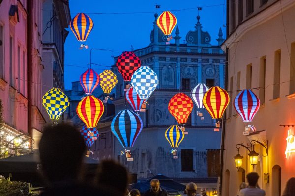 ESK-BALONY-20260701-TK3498