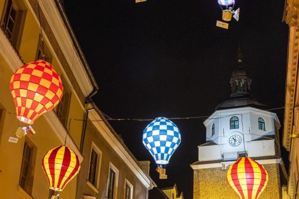ESK-BALONY-20260701-TK3720